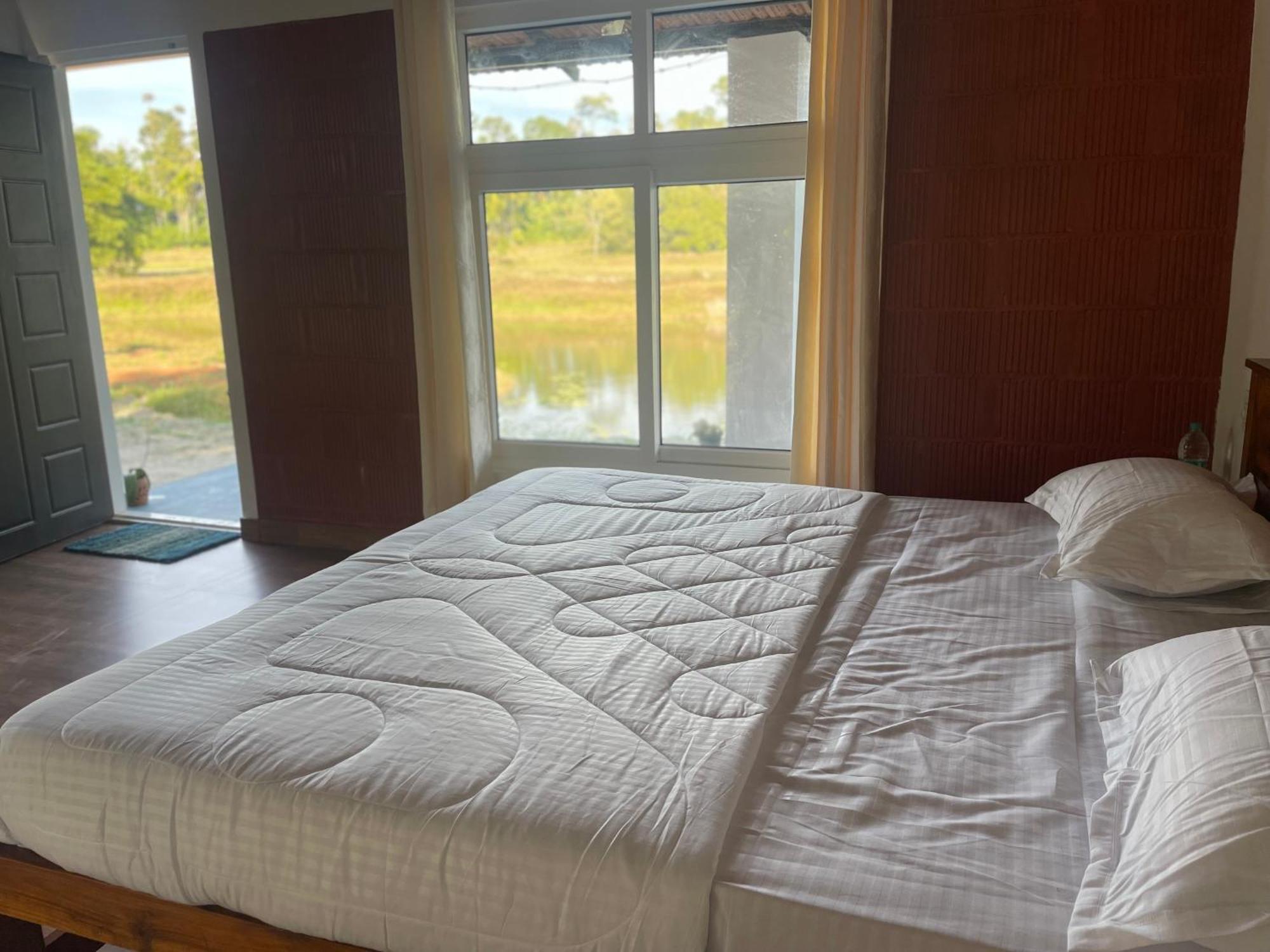 Lake Ripples - Farmstay & Camping Ponnampet Exterior foto